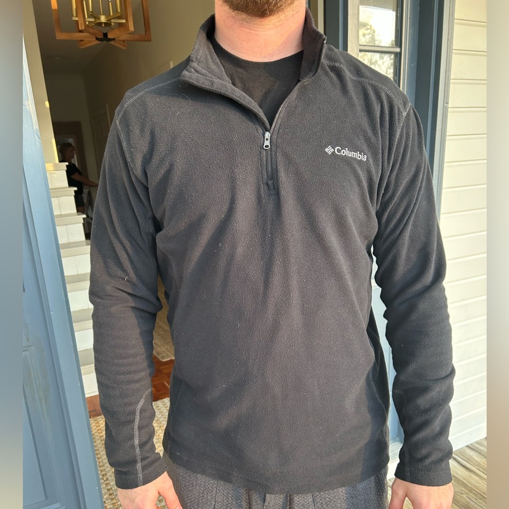 Columbia pullover size Medium